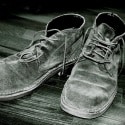SebaldeburenCO2nee verzamelt schoenen voor Verhagen